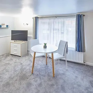 Apartment Host & - Princess Place, Whitby